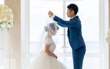 ハワイ挙式　結婚式　プリンセスラインドレス